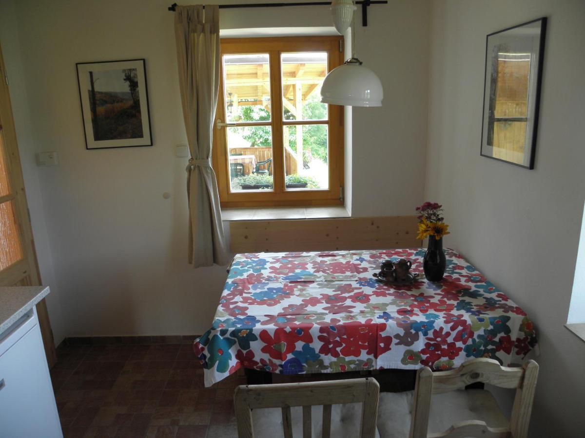 Villa Charming House With Beautiful Landscape à Frýdštejn Extérieur photo